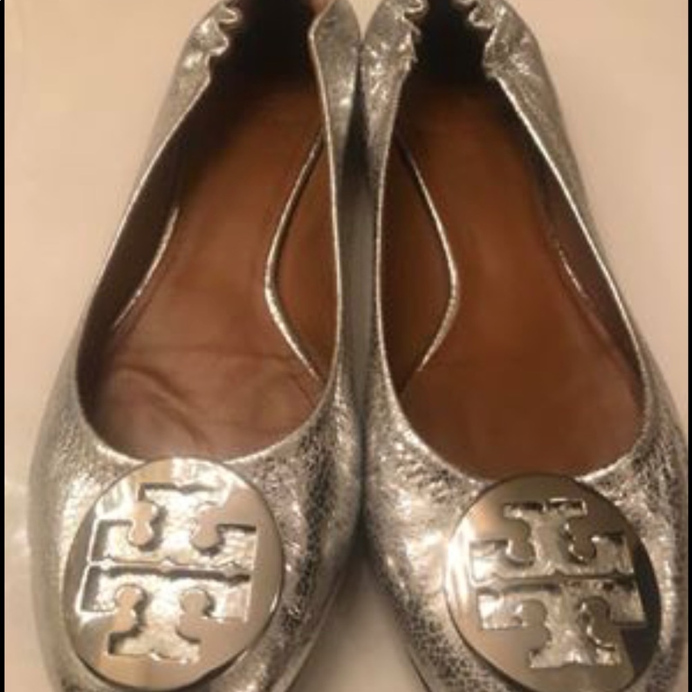 Tori Burch silver flats